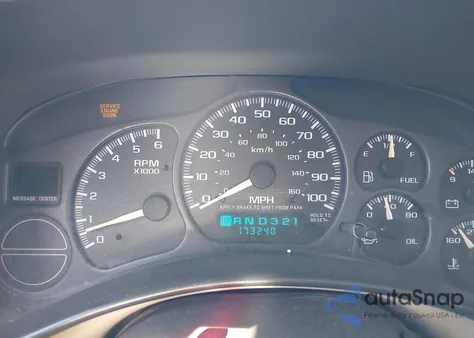 2002 Chevrolet Tahoe Lt z USA, uszkodzony, nr VIN 1GNEK13Z52R314622